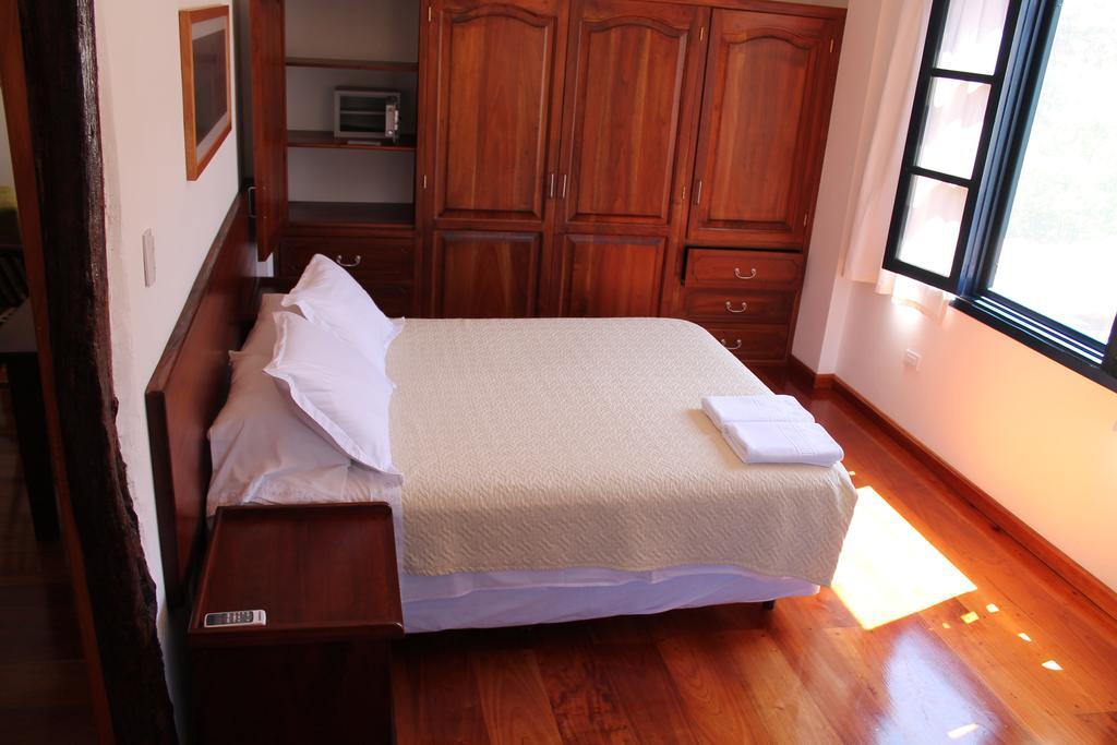 Galapagos Cottages Puerto Ayora  Habitación foto