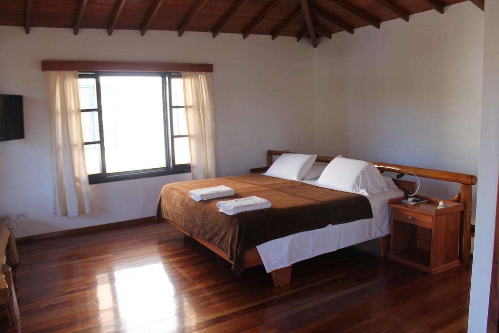 Galapagos Cottages Puerto Ayora  Habitación foto