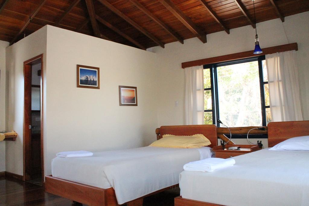 Galapagos Cottages Puerto Ayora  Habitación foto