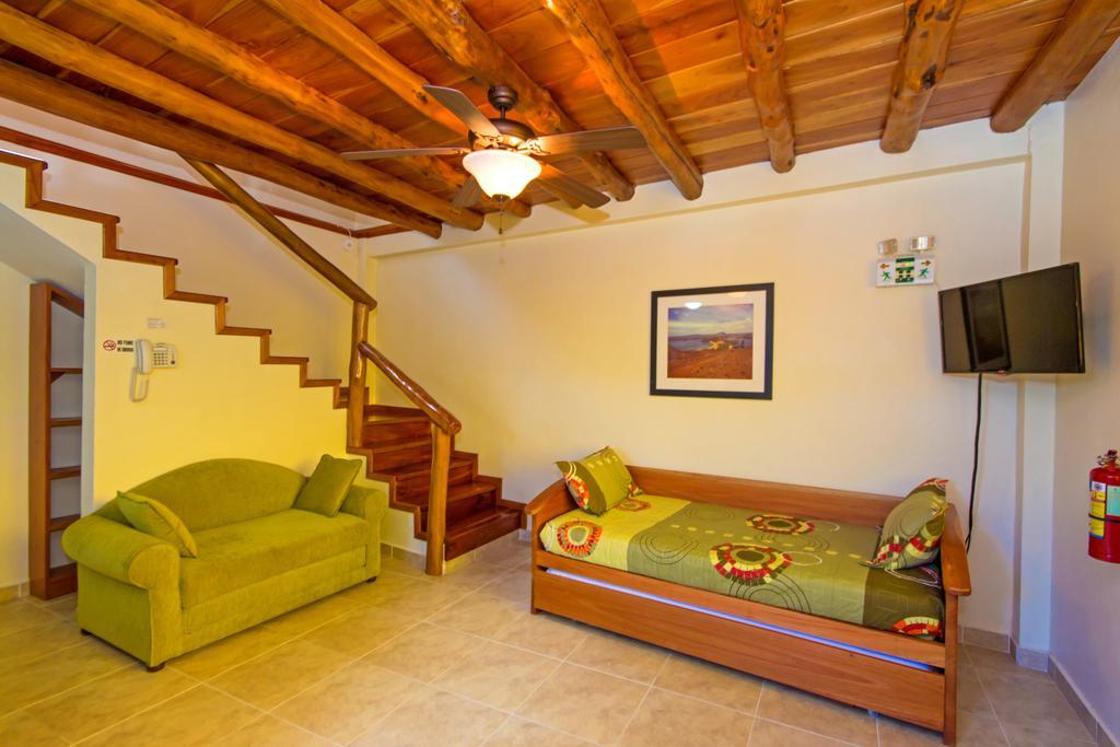 Galapagos Cottages Puerto Ayora  Exterior foto
